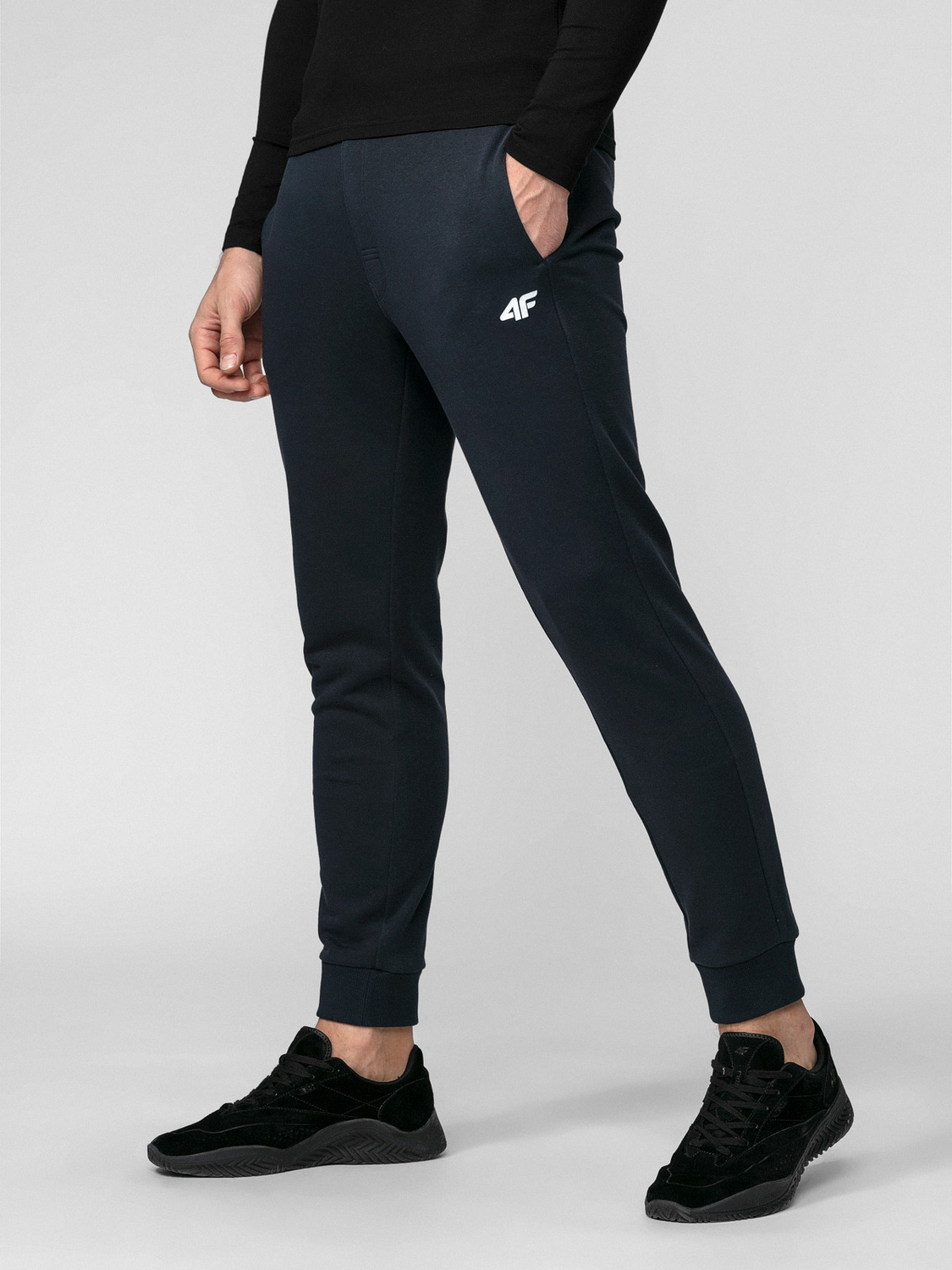 spodnie-dresowe-meskie-4f-416ckr.jpg